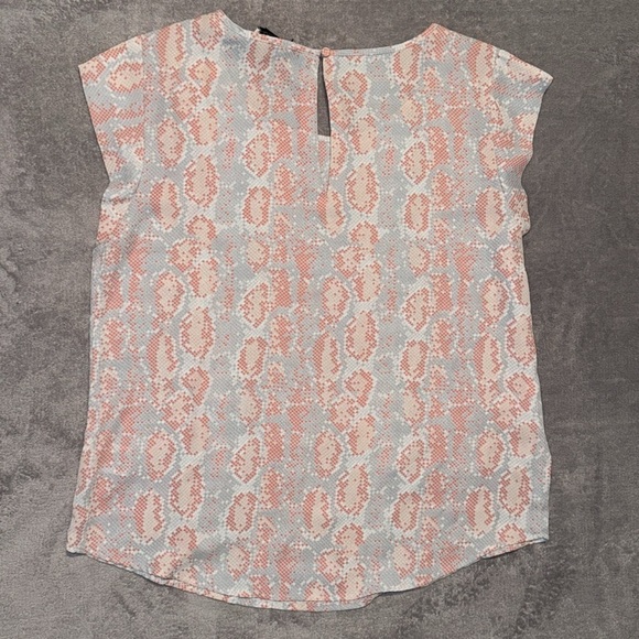 Rachel Zoe Gray/Orange Snake Print Blouse - Size: Medium-‎ Excellent Condition - Picture 3 of 5